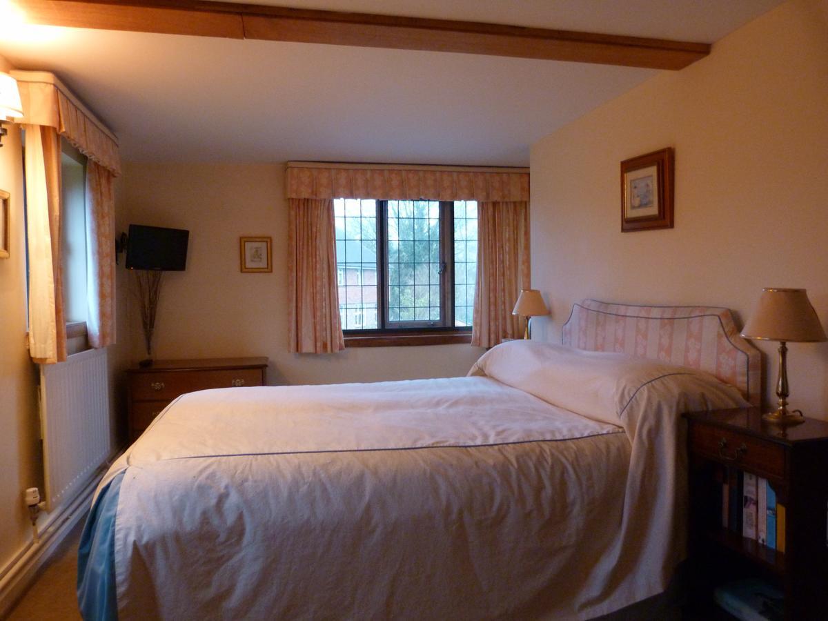 Tudor Cottage Ашфорд Екстериор снимка