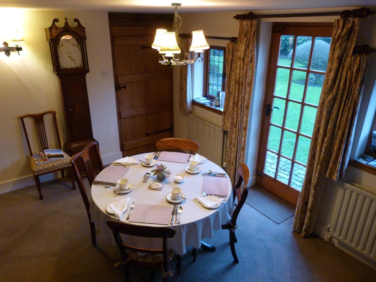 Tudor Cottage Ашфорд Екстериор снимка