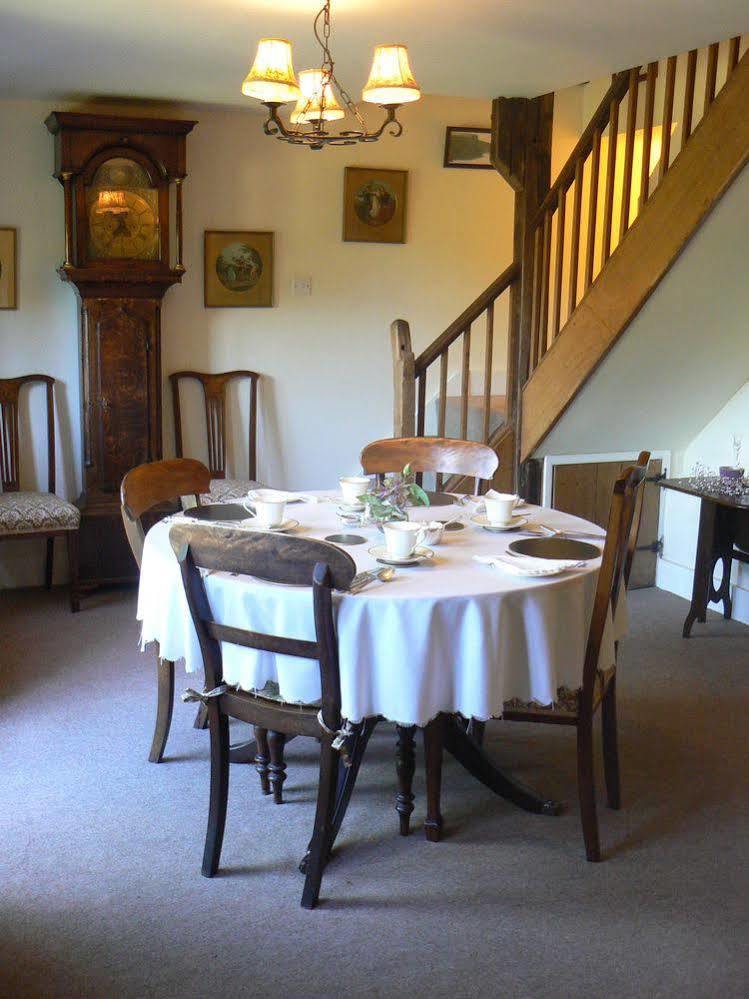 Tudor Cottage Ашфорд Екстериор снимка